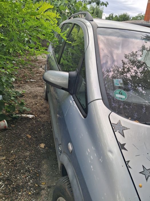 De vânzare: Opel Zafira 2002, 1.8 Benzină și GPL