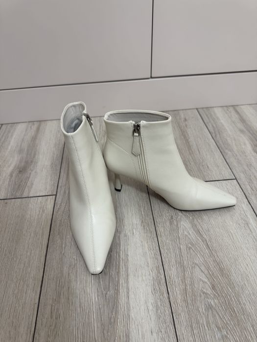 Ботильены новые