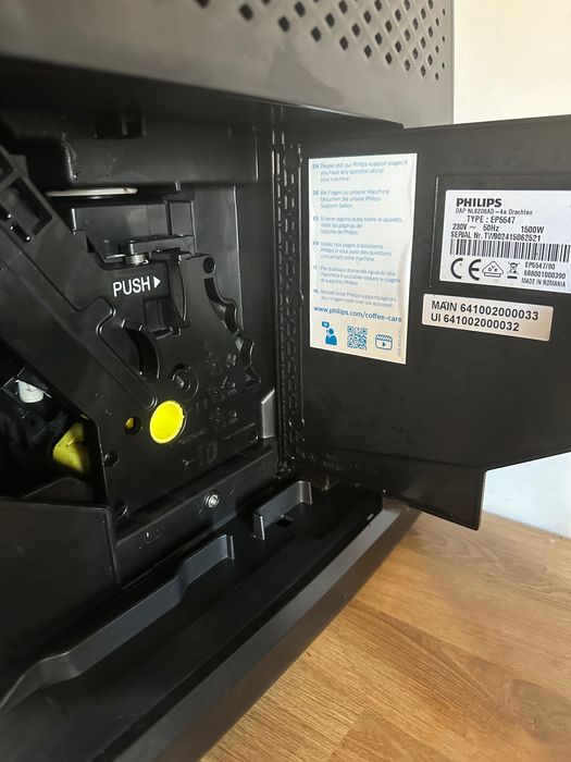 Кафеавтомат Philips EP5547/90 LatteGo