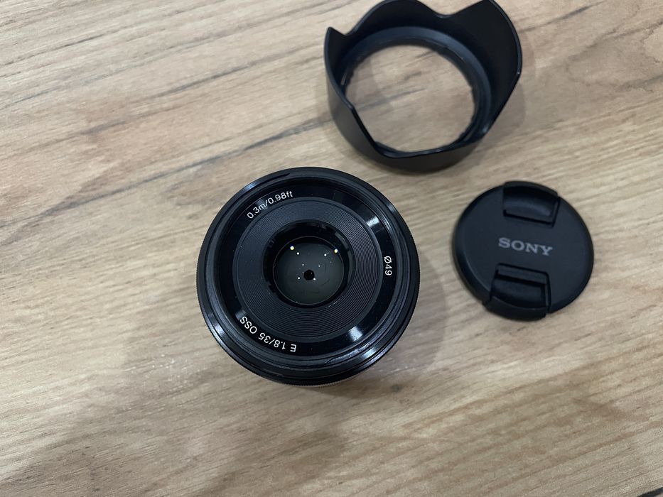 Объектив Sony 35mm/F1.8