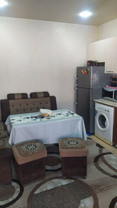 Uy sotiladi do'mbirabodda