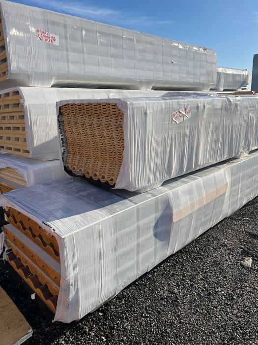 Panouri Sandwich Perete Acoperiș Calitatea 1 Calitatea 2 Spuma / Vata