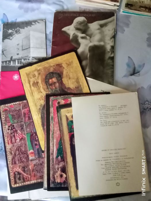 Наборы открыток и буклеты