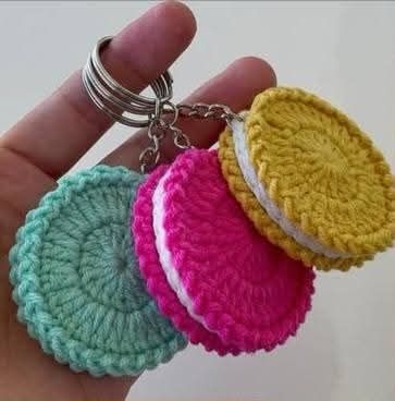 Плетени ключодържатели
