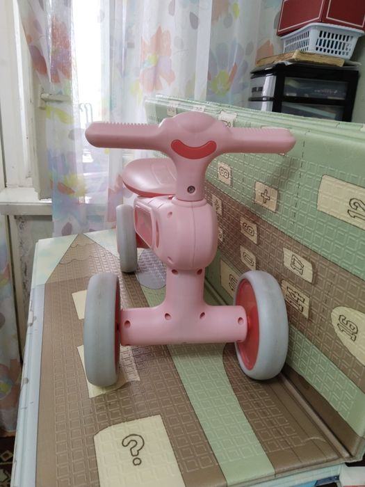 Детский беговел б/у