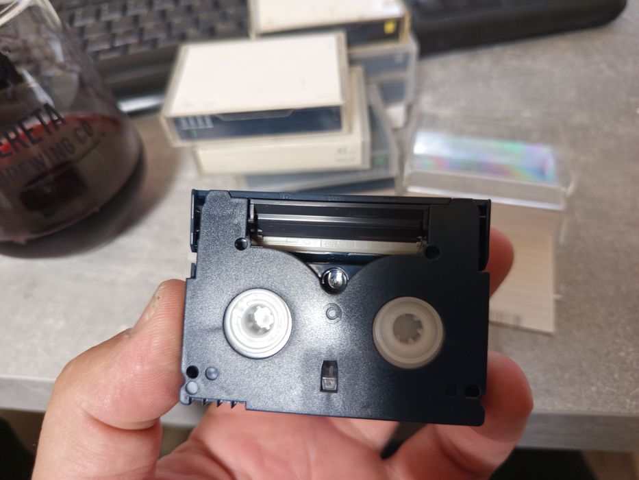 Lot 20 casete MiniDV TDK DVM60 – SP/LP 60/90 – cu carcase și etichete