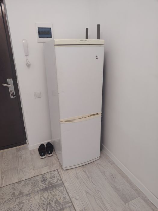 Срочно продам холодильник