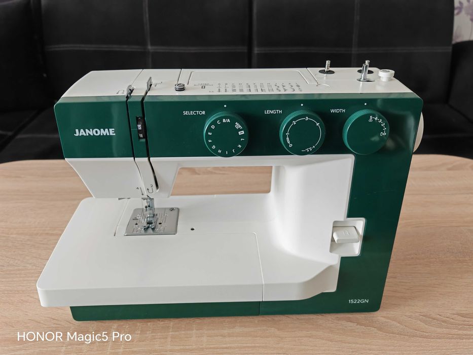 Janome 1522 GN шевна машина