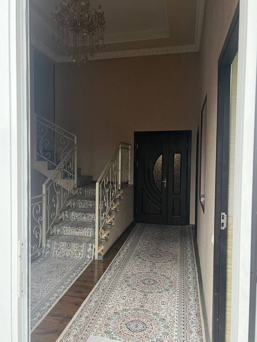 Nazarbek xarakat uy sotiladi