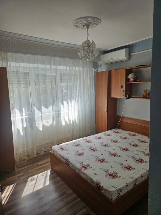 Inchiriez apartament 2 camere