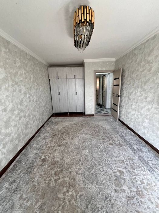 2 . Xonalik kvartira sotiladi manzil sagdiyana doktor O yonida yul ust