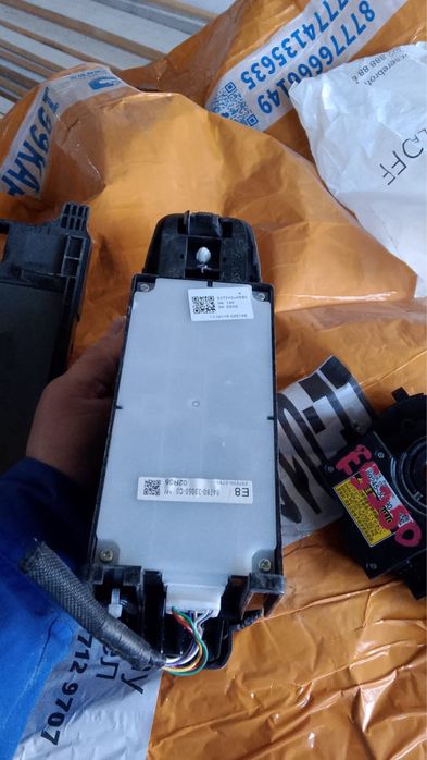 Экран манитор для lexus es250