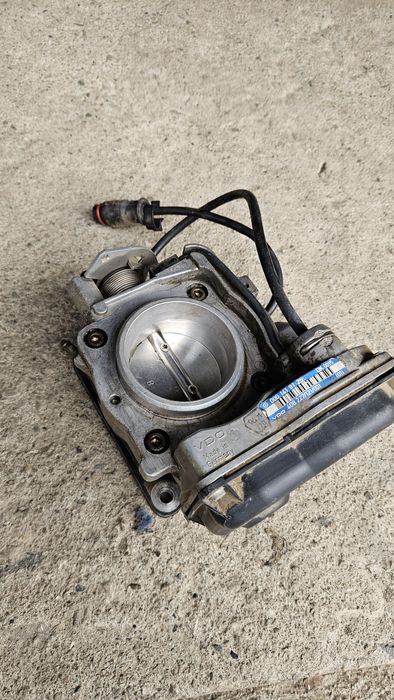 Дроселова клапа за Mercedes C 180 - (W202)