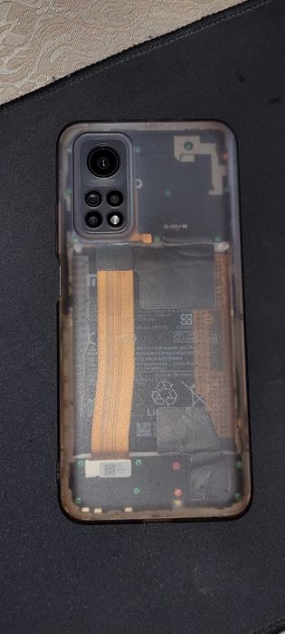 Mi10t 8/128 минус описание