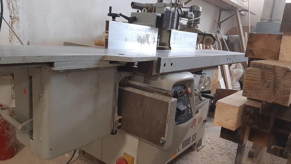 Freza Sicar SFL 1000 SS și freze termopan profil 68 eurofalt