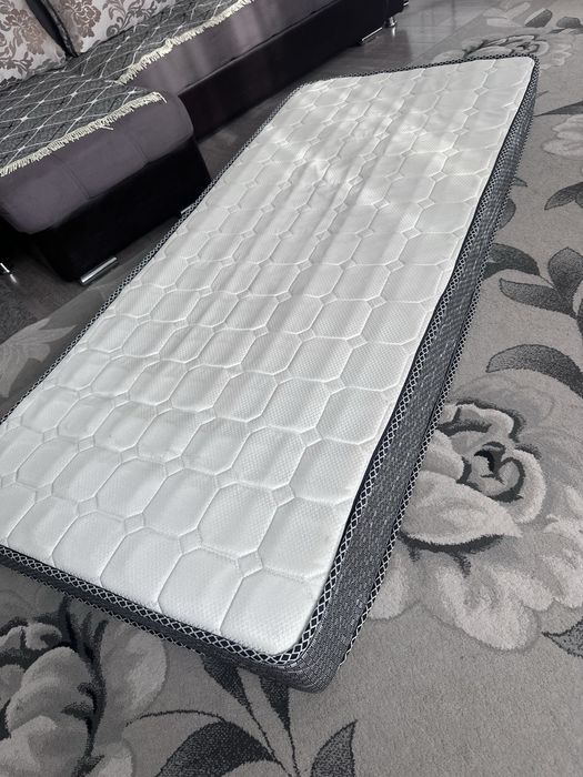 Продам матрас 90*2000
