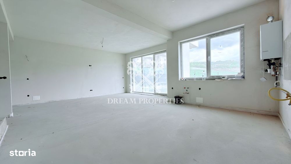 Casa tip duplex 5 camere, 3 bai, 119 mp, balcon, strada Crișeni Dezmir