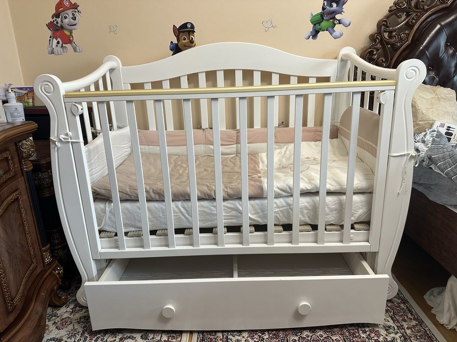 Продается манеж, полный комплект