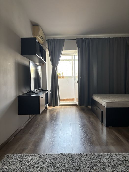 Chirie garsoniera Calea Vitan