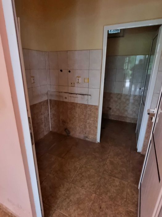 Продава се Заведение в Разград, Промишлена зона - Запад - 114 кв.м за 1566 €/кв.м - Снимка #4