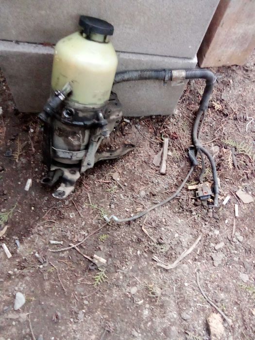 Опел Зафира помпа