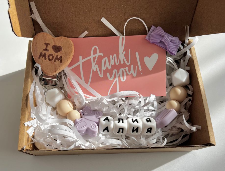 Персонализирани бебешки подаръчни кутии