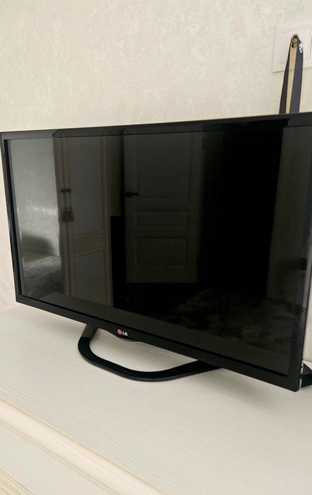 Телевизор LG  СМАРТ ТВ