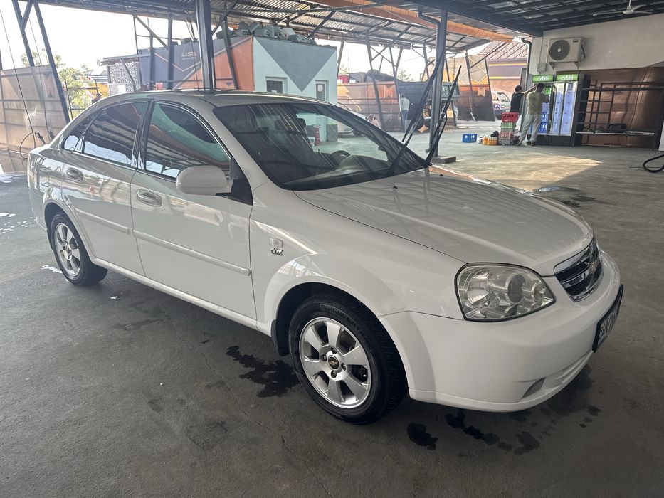 Chevrolet Lacetti 1.6 avtomat