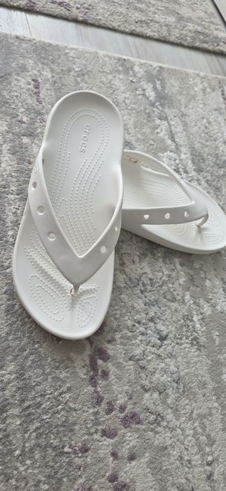 Slapi Crocs barbati m45