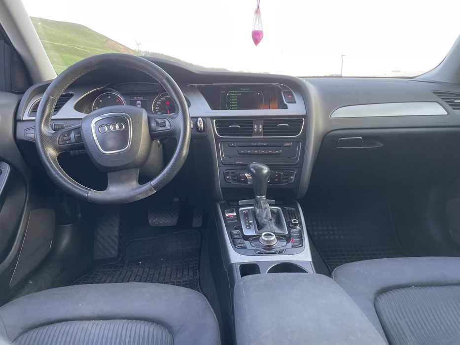 VAND  audi  a4  b8