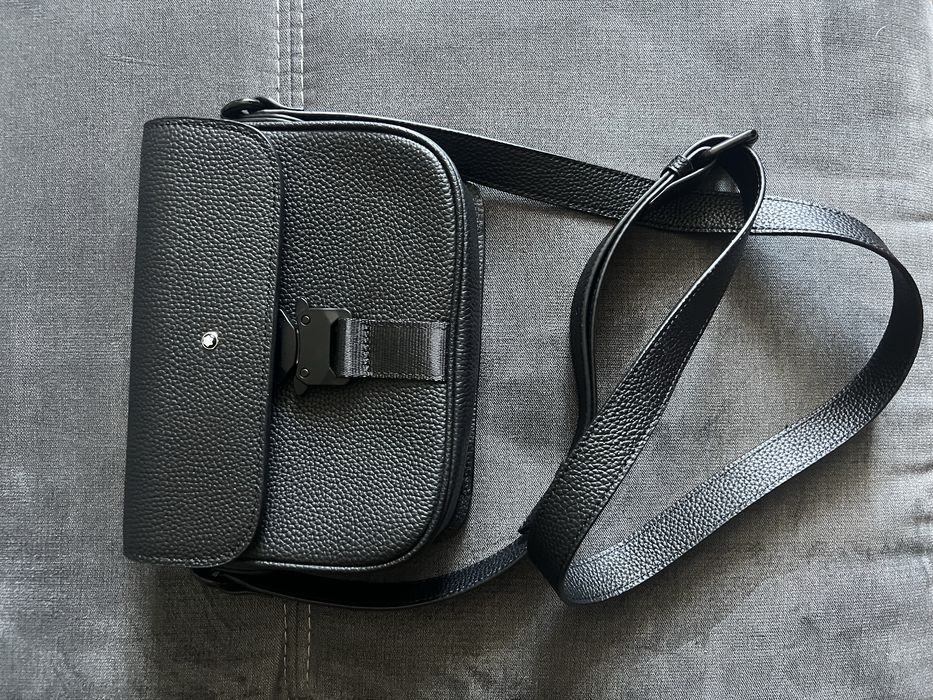 Чанти Christian Dior, Louis Vuitton и Montblanc