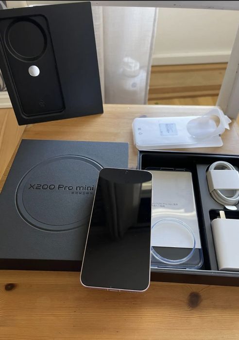 Vivo x200 pro mini 16/512