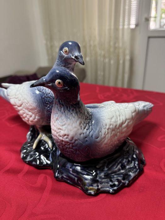 Bibelou porumbei portelan