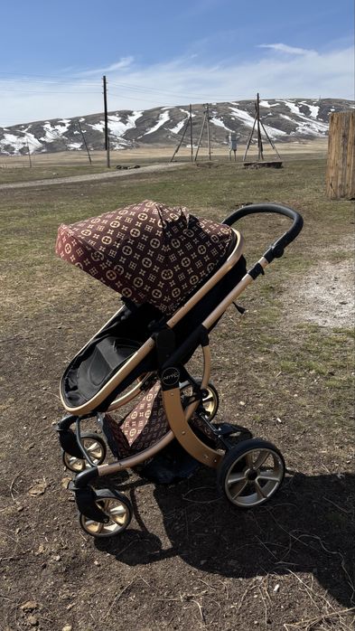 Коляска,жиналады