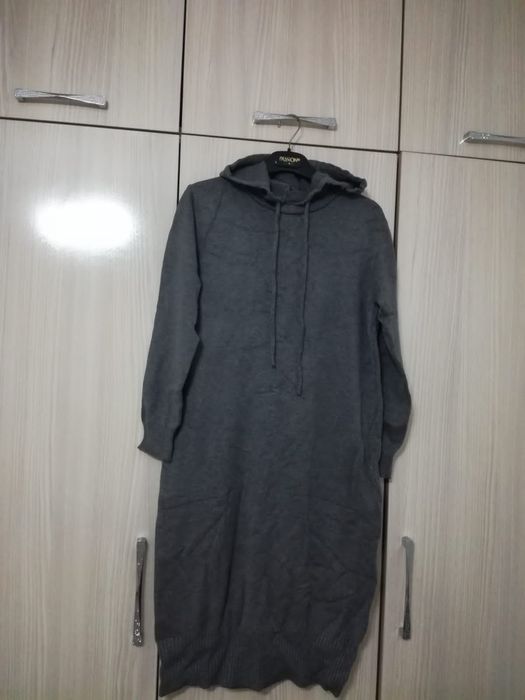 Женская одежда, разгрузкаа