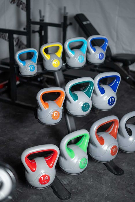 Suport Echipat Cu Kettlebell Stylish - 113 Kg