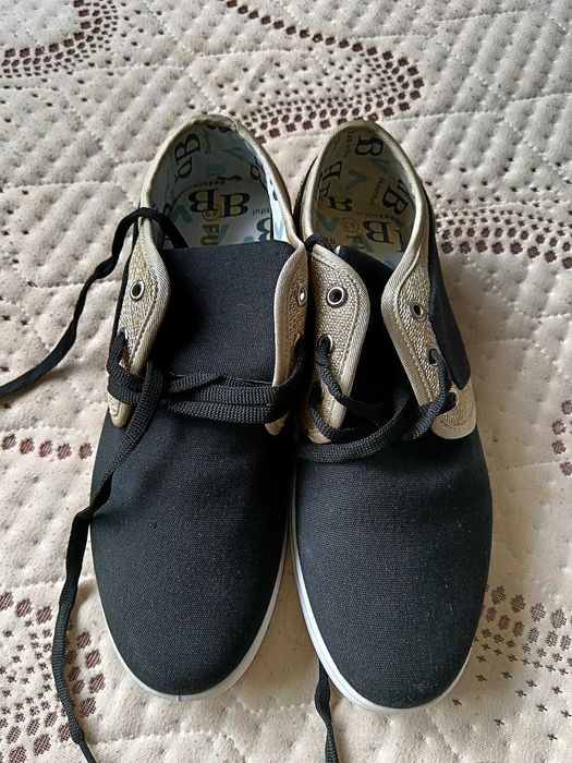 Мъжки спортни обувки 43 номер гуменки