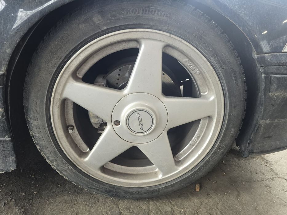 джанти с гуми AZEV A 17” 5x120 8j на 9.5j