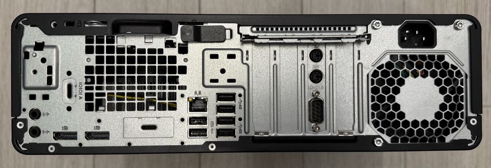 Desktop HP EliteDesk 800 G3 SFF