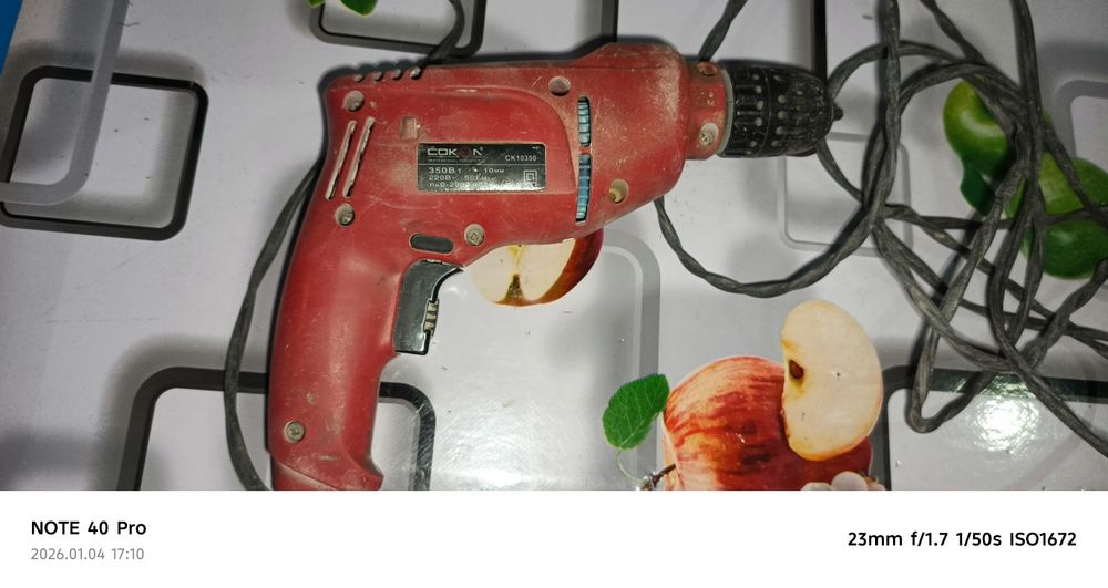 Дрель сотилади!!