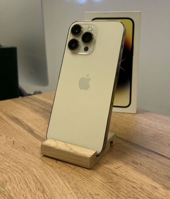 Айфон 14 про мах