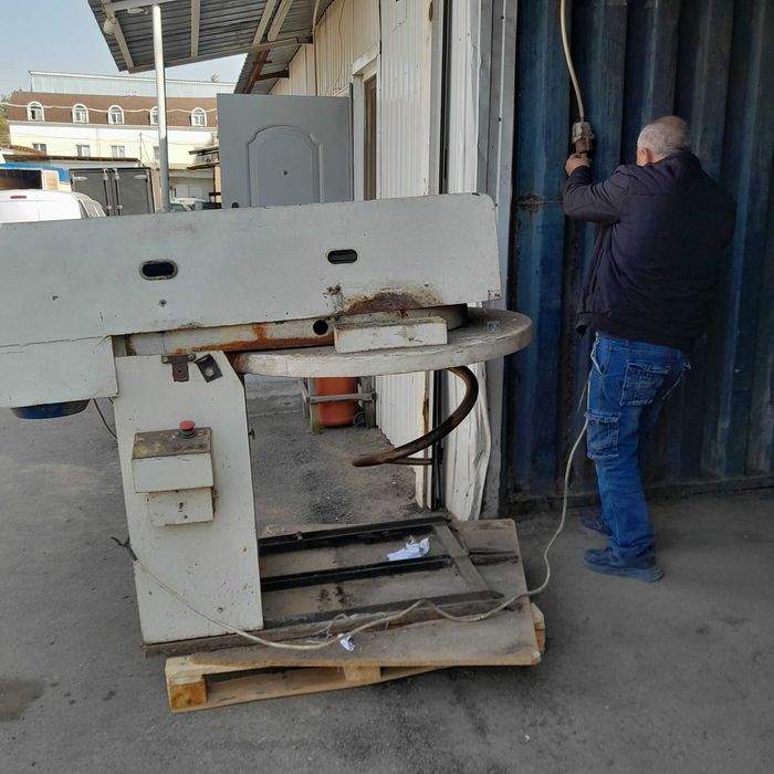 Тестомесильные машины разного объема 330 500 дитров