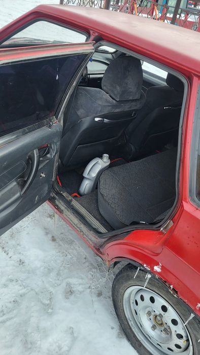 Продам ваз 2109.