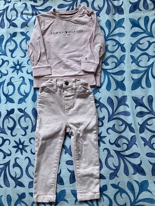 Ținută Tommy Hilfiger roz fetițe mărimea 80