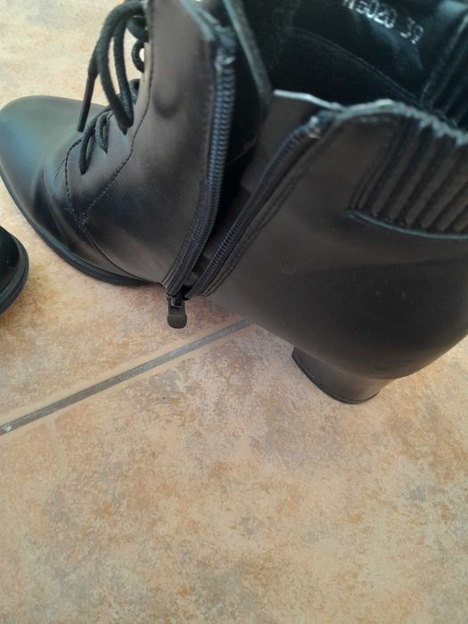 Дамски обувки с нисък ток " Lilly "