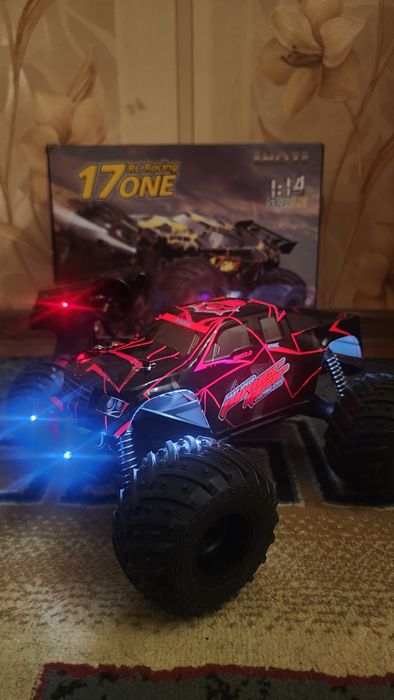 Радиоуправляемый грузовик машина игрушка уйинчок