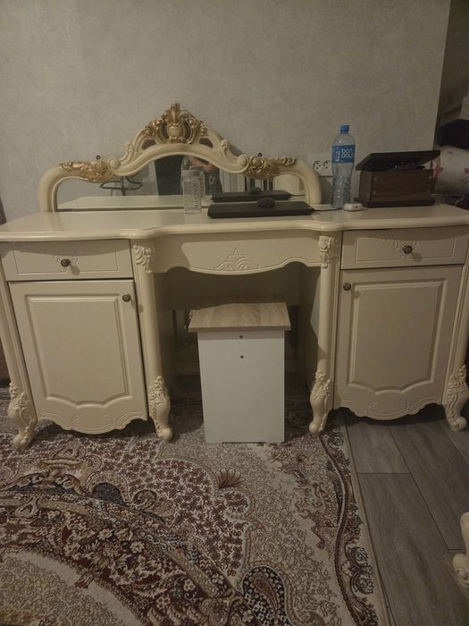 Продам спальню  из МДФ