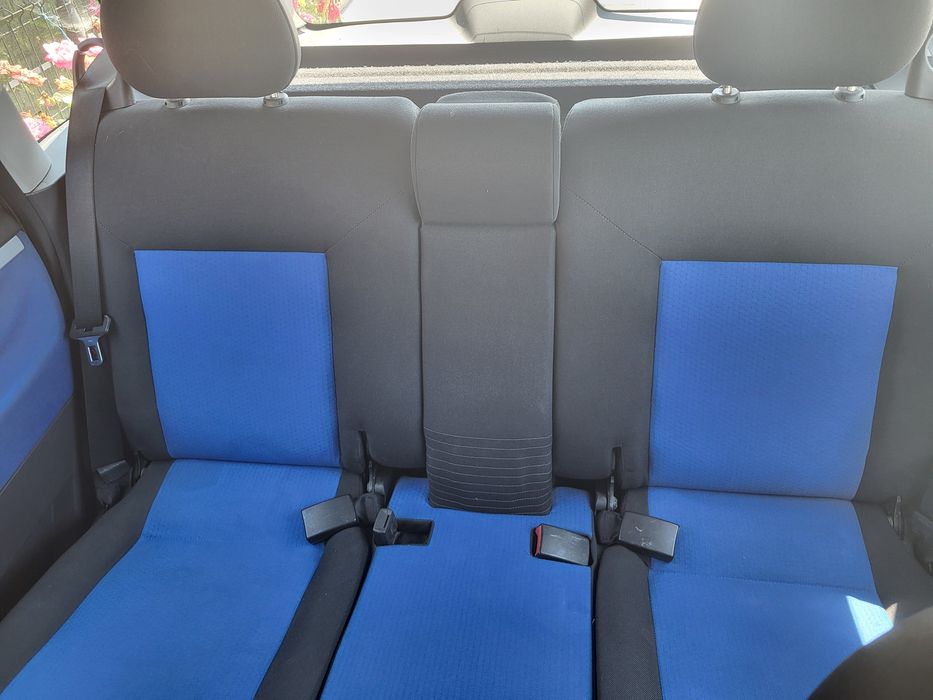 Vând Opel meriva a 1.6 automata