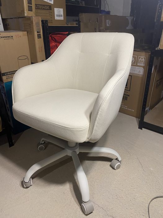 Ергономичен офис стол