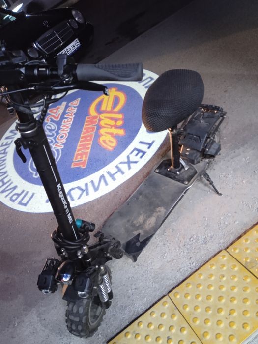 Продам самокат срочно